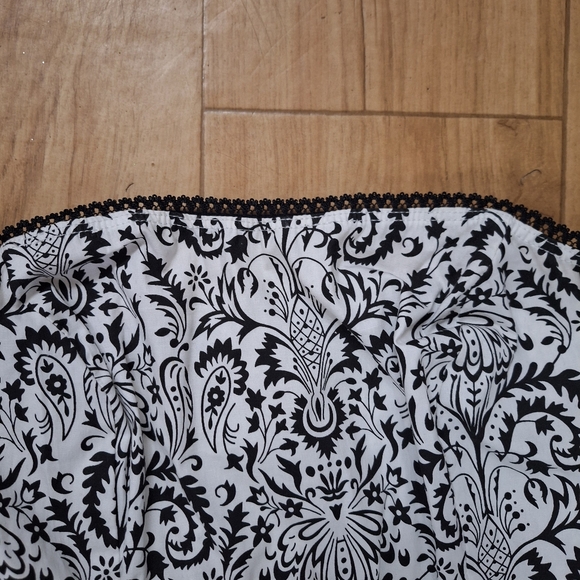Le château black and white dress - Picture 5 of 6